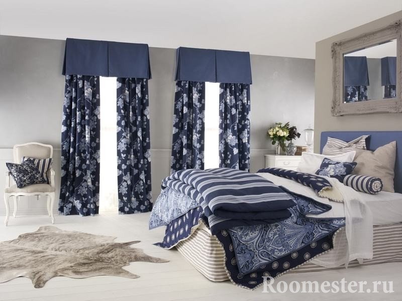 Сочетание цвета штор и текстиля в спальне