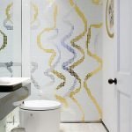 Узоры из мозаики в интерьере ванной