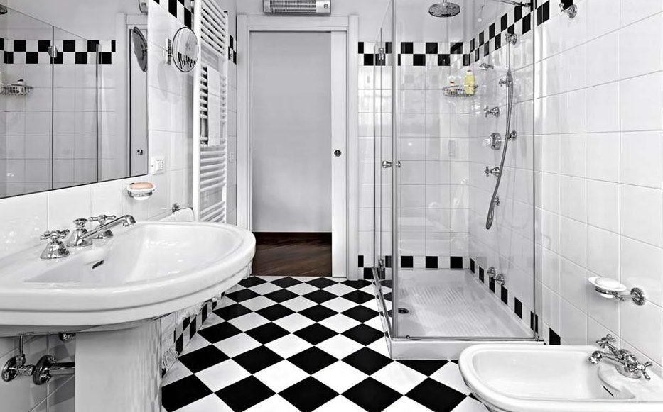dizajn cherno beloj vannoj komnaty 48 e1518263689512 - Дизайн ванной комнаты в черно-белом цвете