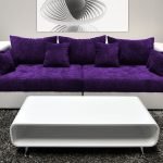 Бархатный фиолетовый диван