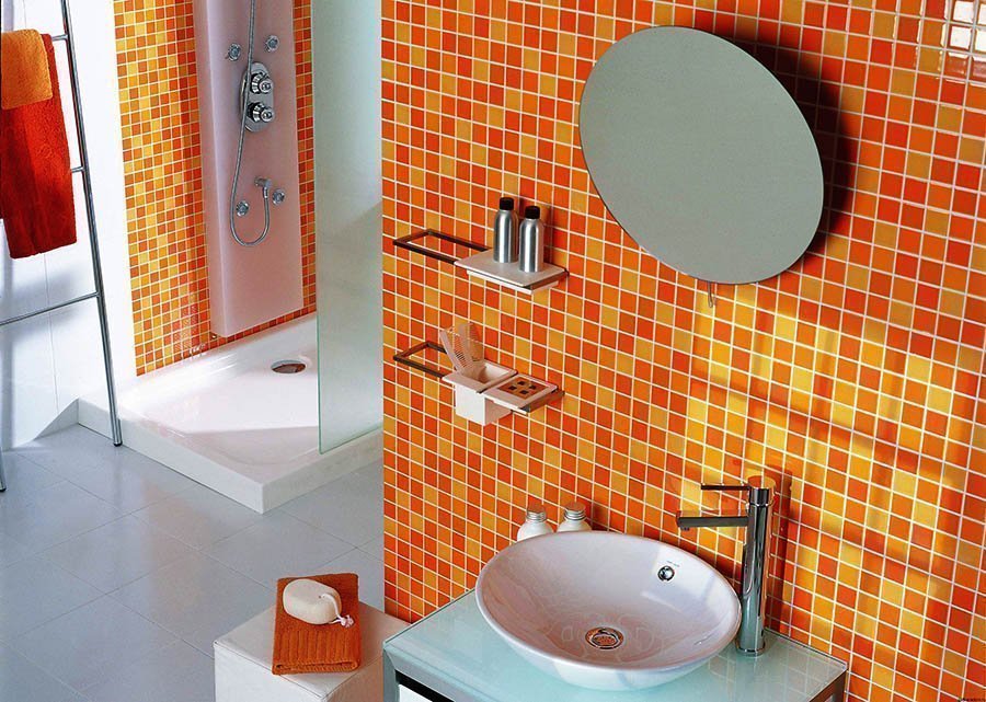 dekor plitki v vannoj 1 - Идеи декора ванной комнаты плиткой +40 фото