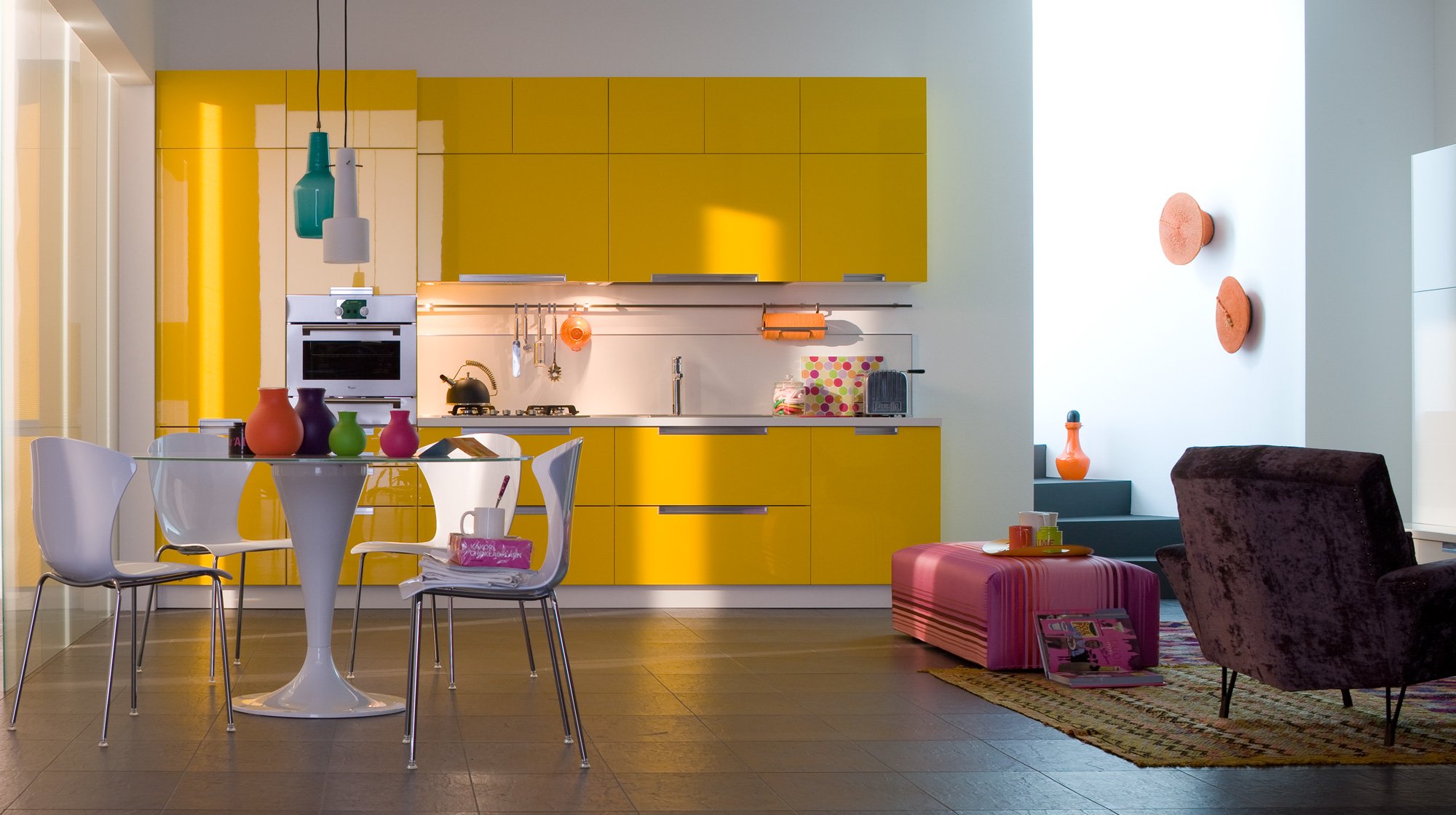 Желтый цвет в интерьере кухни, с какими цветами сочетается желтый? Фото кухонь в интерьере