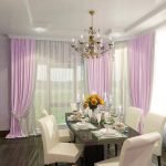 Кухня с белыми стульями и фиолетовыми шторами
