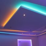 Светодиодная лента в оформлении подсветки двухуровневого потолка