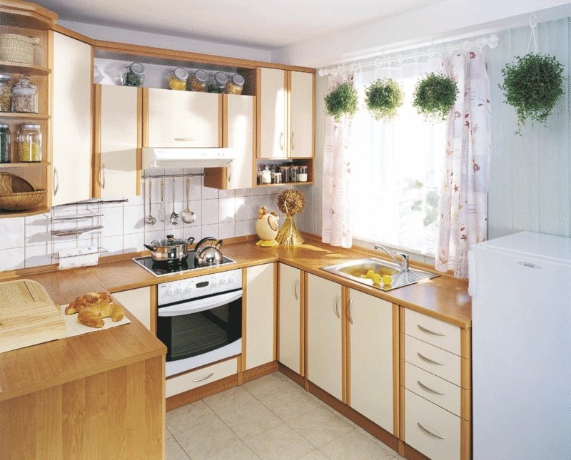 kuhnya v hrushhevke 1 - Дизайн кухни в брежневке: фото интерьера