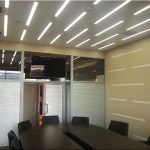 LED-освещение в зале заседания
