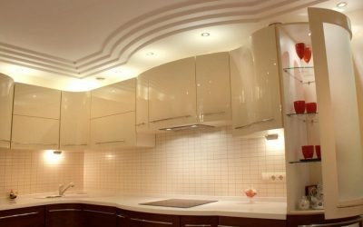Дизайн потолка из гипсокартона на кухне