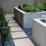 Изготовление грядок из бетона: шаг 5