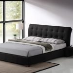 Большая кровать в стиле минимализм