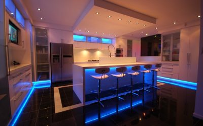 Светодиодная подсветка для кухни под шкафы: выбор и монтаж