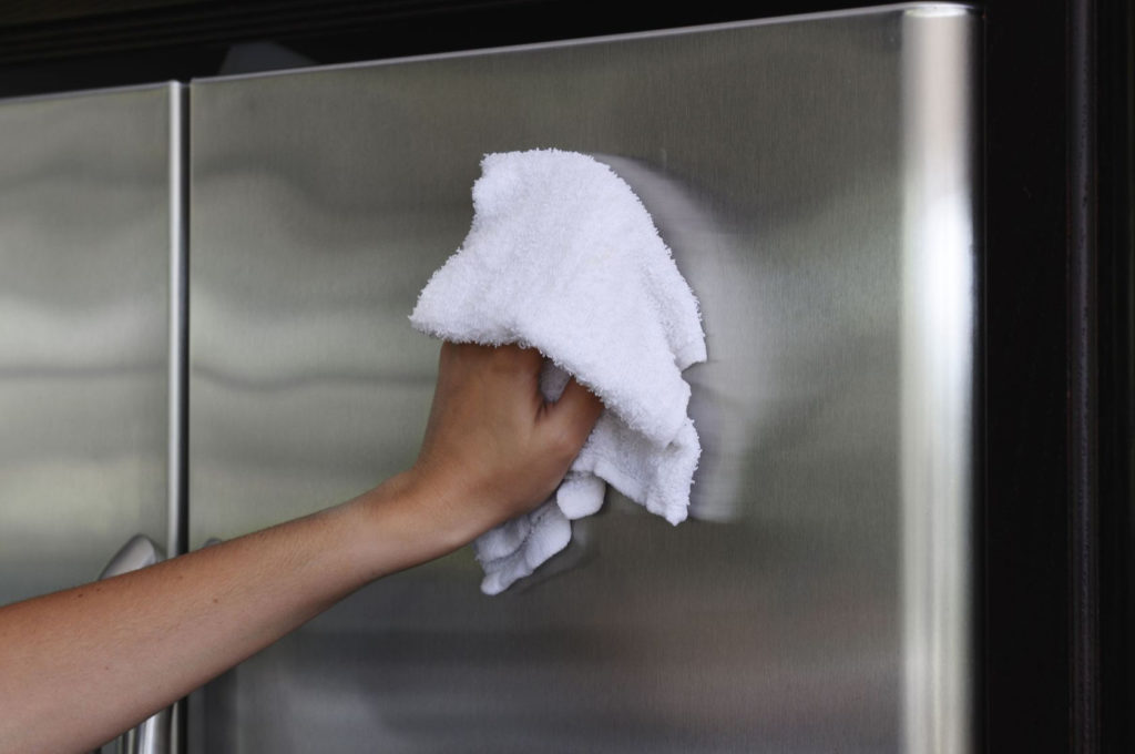Подготовка поверхности холодильника